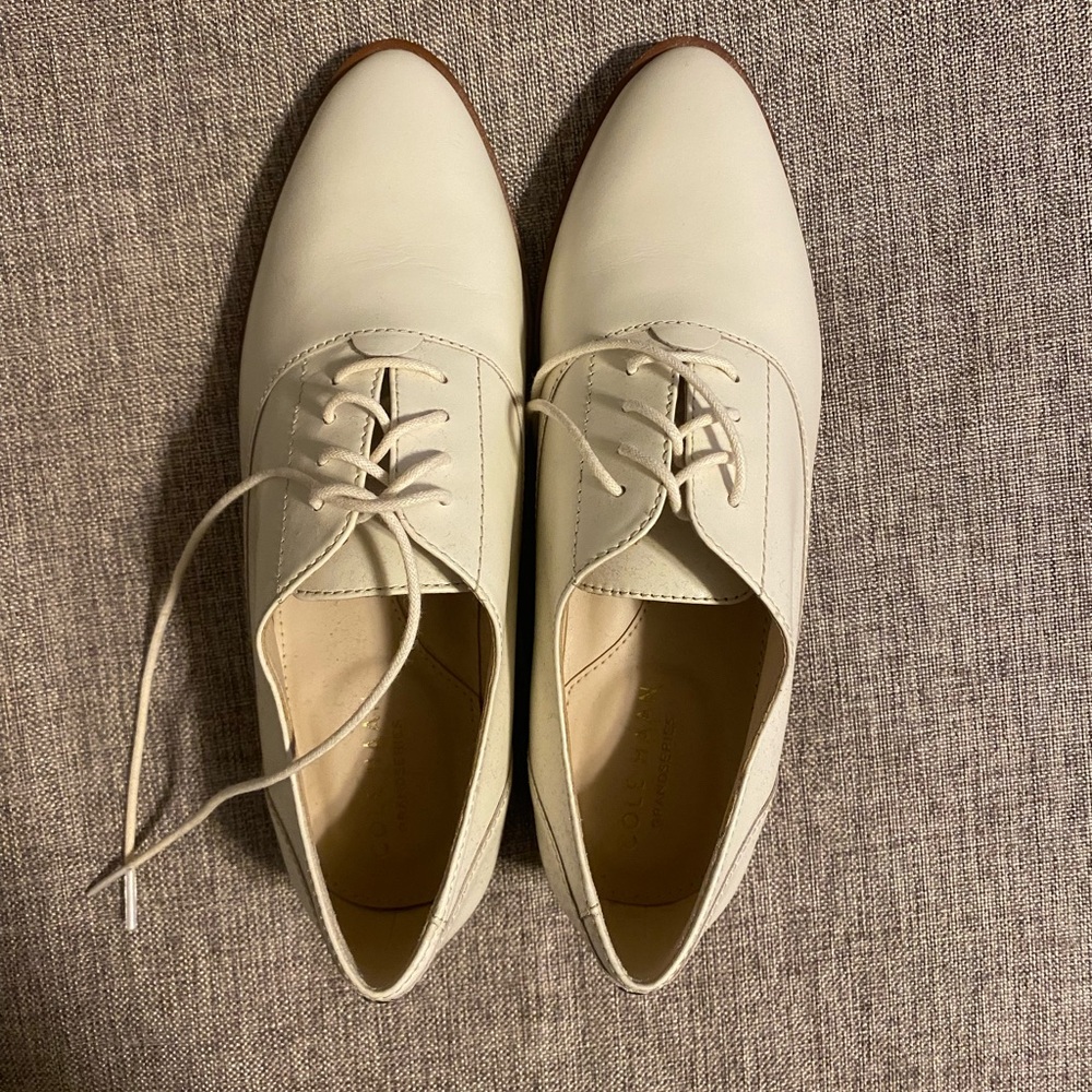 Cole Han White Leather Oxford